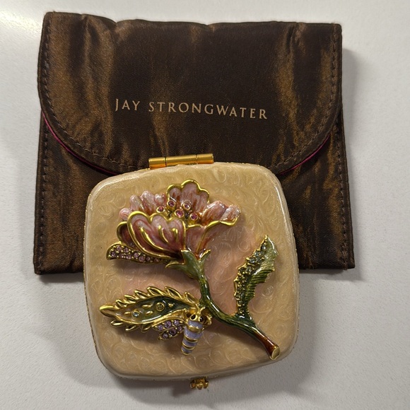 Jay Strongwater compact mirror. - Picture 4 of 6